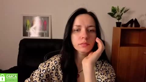 Anna online show from 10, 4, 2026