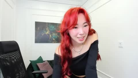 Snapshot of annareyli chatting on 5, 5, 2026 Anna online show from 5, 5, 2026