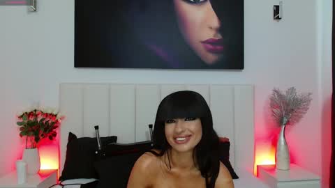 Snapshot of annaros_ chatting on 5, 12, 2024 AnnaRos online show from 5, 12, 2024