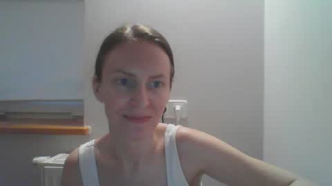Snapshot of annawetpassion chatting on 4, 7, 2026 Anna online show from 4, 7, 2026