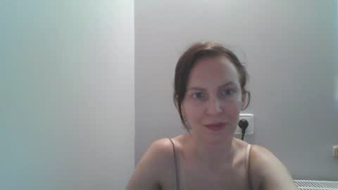 Snapshot of annawetpassion chatting on 5, 8, 2026 Anna online show from 5, 8, 2026