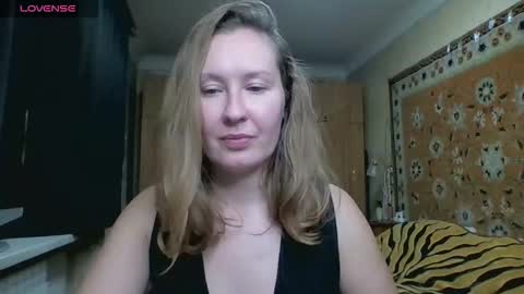 AnnaXLovers online show from 28, 10, 2025