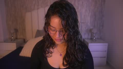 Snapshot of anne_babb_ chatting on 13, 4, 2026 Anne babb online show from 13, 4, 2026