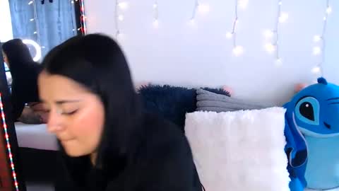 Snapshot of anne_lennon_ chatting on 31, 5, 2026 Anne online show from 31, 5, 2026