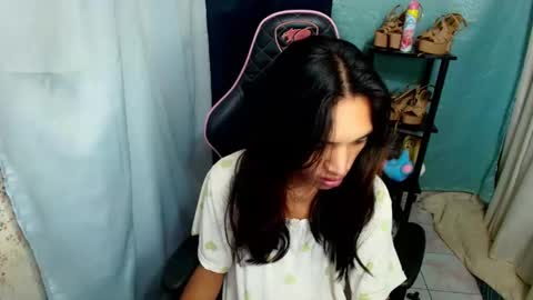 annebisyosa_angela online show from 26, 2, 2026