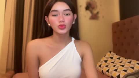 Snapshot of annedee_ chatting on 29, 12, 2024 Kim online show from 29, 12, 2024