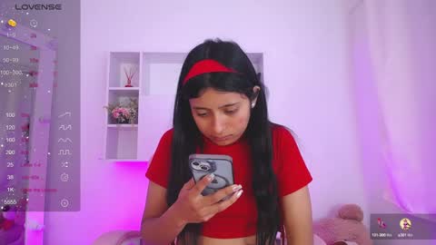 Anni online show from 11, 12, 2024