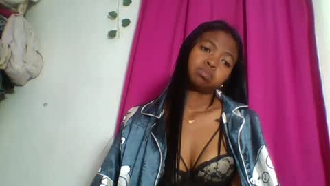 Snapshot of annica86 chatting on 9, 7, 2026 annica86 online show from 9, 7, 2026