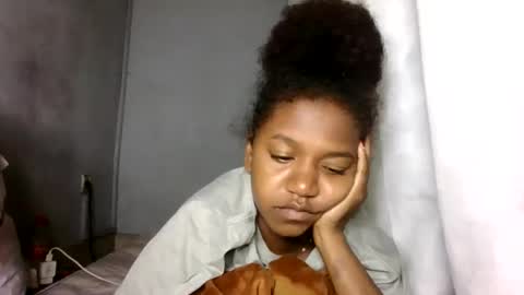 Snapshot of annick98 chatting on 2, 3, 2026 annick98 online show from 2, 3, 2026