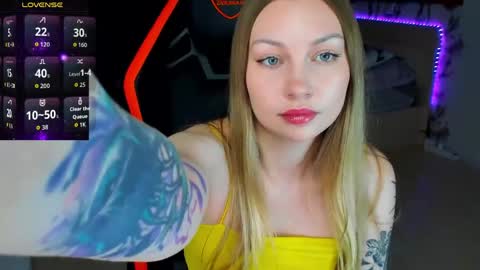 Snapshot of annie69kiss chatting on 6, 4, 2026 Annie online show from 6, 4, 2026