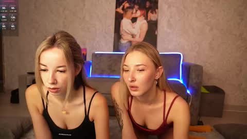 Annie  Hey sweeties I will be online 2 December in 230 am GMT time online show from 1, 10, 2025