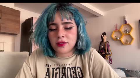 Snapshot of annie_snow_ chatting on 29, 1, 2025 JEANNE no olvides seguirme dont forget follow me  uu online show from 29, 1, 2025