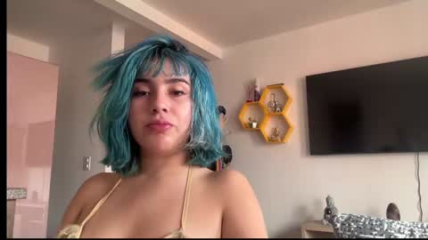 Snapshot of annie_snow_ chatting on 1, 2, 2025 JEANNE no olvides seguirme dont forget follow me  uu online show from 1, 2, 2025