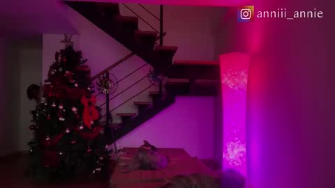 JEANNE no olvides seguirme dont forget follow me  uu online show from 6, 1, 2026