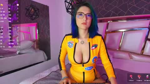 Annie  online show from 28, 2, 2025