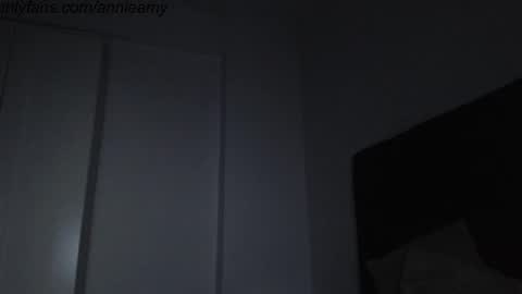 Annie online show from 21, 2, 2025