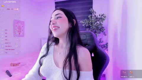 Snapshot of anniebrie chatting on 24, 2, 2025 Cassandra online show from 24, 2, 2025