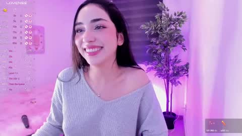 Snapshot of anniebrie chatting on 28, 2, 2025 Cassandra online show from 28, 2, 2025