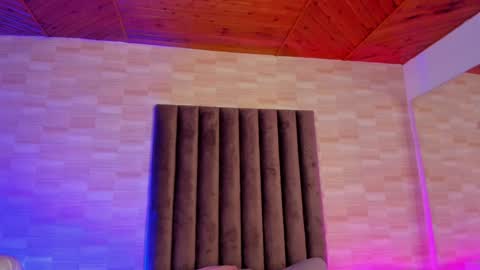 Snapshot of anniie_and_alex chatting on 26, 12, 2024 Annie Alex online show from 26, 12, 2024