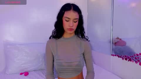 Snapshot of anniie_evans1 chatting on 17, 3, 2026 Annie Evans online show from 17, 3, 2026