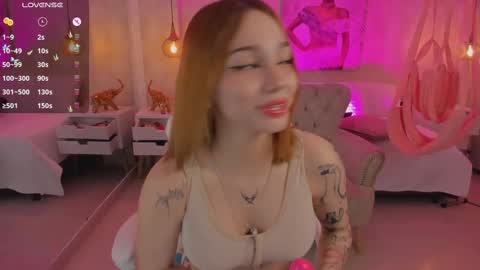 VIVIANNA online show from 4, 3, 2025