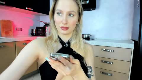 Snapshot of annlovesexxx chatting on 1, 4, 2026 Ann 8am-3pm ESTNY time online show from 1, 4, 2026