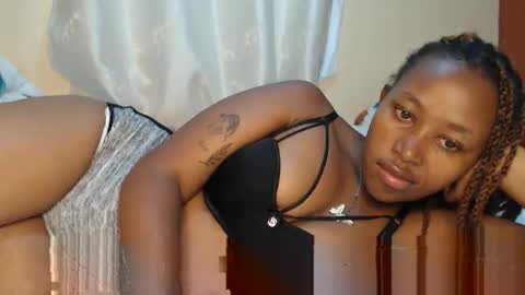 anntekla online show from 14, 4, 2026