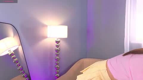 Snapshot of annuetta chatting on 6, 3, 2026 Annuetta online show from 6, 3, 2026