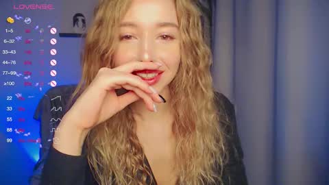 Snapshot of annvegga chatting on 26, 10, 2025 Ann online show from 26, 10, 2025