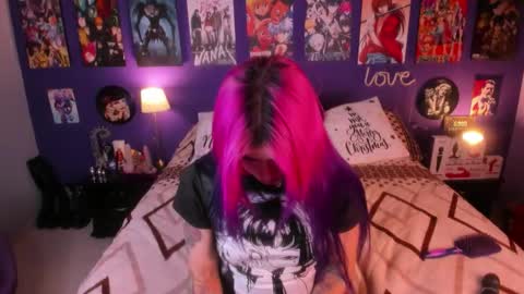 Snapshot of anny_cross chatting on 3, 12, 2025 Paty online show from 3, 12, 2025