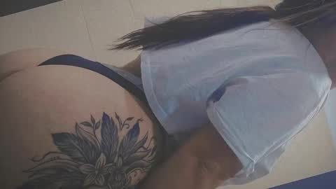 Snapshot of anny_louis chatting on 25, 1, 2025 ANNY LOUIS online show from 25, 1, 2025