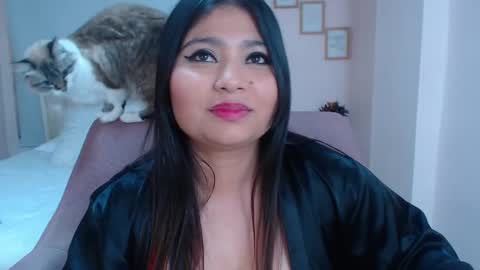 Snapshot of anny_louis chatting on 22, 2, 2025 ANNY LOUIS online show from 22, 2, 2025