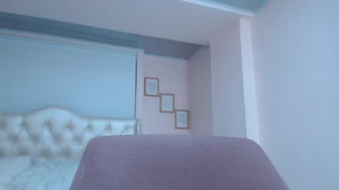 Snapshot of anny_louis chatting on 25, 2, 2025 ANNY LOUIS online show from 25, 2, 2025
