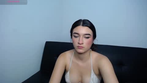 Snapshot of anny_naf chatting on 5, 1, 2026 Anny online show from 5, 1, 2026