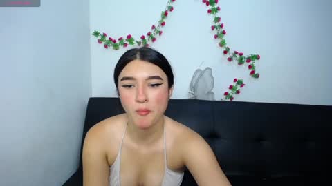 Snapshot of anny_naf chatting on 11, 4, 2026 Anny online show from 11, 4, 2026