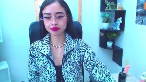 Anny online show from 3, 3, 2025