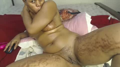 Snapshot of annybecca chatting on 12, 1, 2025 Anny online show from 12, 1, 2025