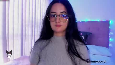 Snapshot of annybondie chatting on 18, 2, 2025 annybondie online show from 18, 2, 2025