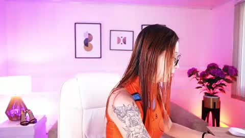 Snapshot of annybuny chatting on 10, 7, 2026 Ana online show from 10, 7, 2026