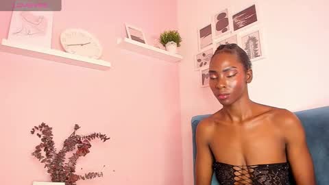 Anny  online show from 19, 12, 2024