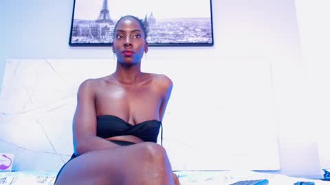 Anny  online show from 28, 2, 2025