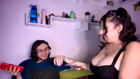 Snapshot of annyharris chatting on 18, 3, 2026 anny harris online show from 18, 3, 2026