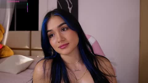    online show from 8, 5, 2026