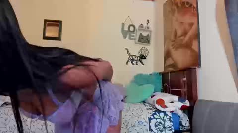 Snapshot of annyluna1 chatting on 18, 3, 2026 Annyluna online show from 18, 3, 2026