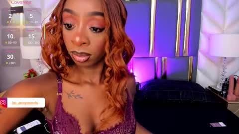 Snapshot of annyosoriio chatting on 24, 10, 2025 Anny online show from 24, 10, 2025