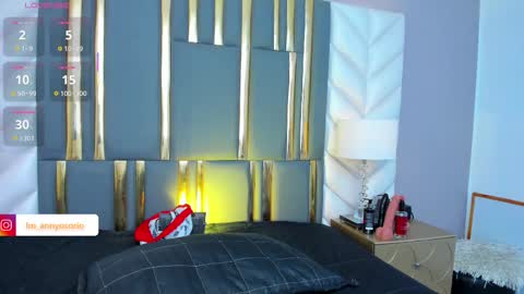 Snapshot of annyosoriio chatting on 28, 10, 2025 Anny online show from 28, 10, 2025