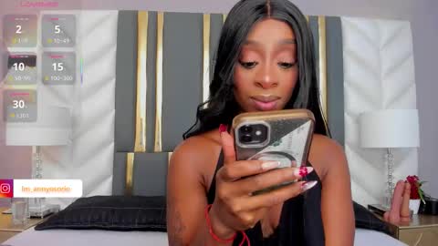 Snapshot of annyosoriio chatting on 28, 11, 2025 Anny online show from 28, 11, 2025