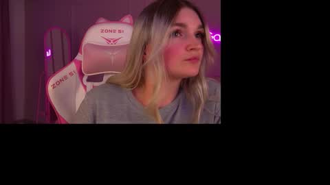 annyraii online show from 28, 11, 2025