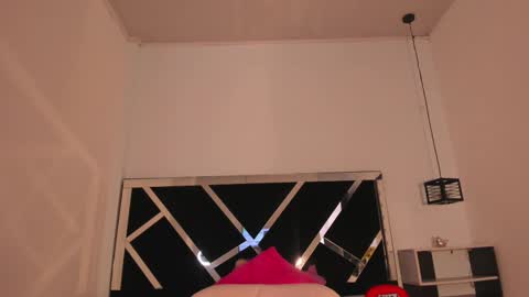 Anny online show from 6, 2, 2025