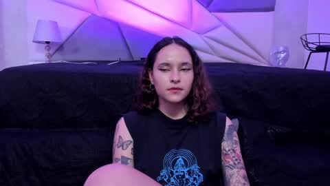 AnnyT online show from 27, 12, 2024